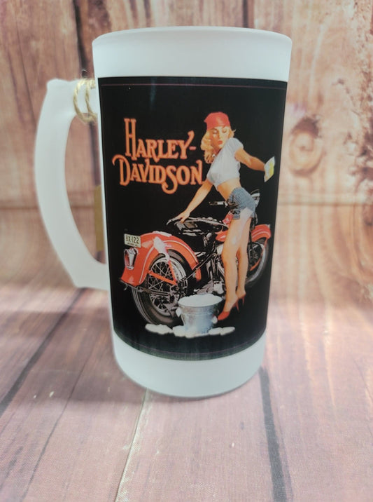 Harley Davidson Pin-Up Girl 16 oz. Frosted Beer Mug